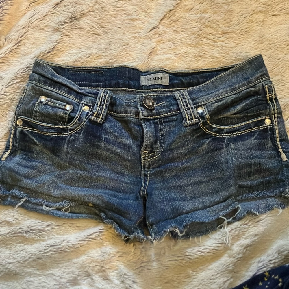 Low waisted jean shorts